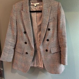 Veronica Beard plaid jacket size 10. No dickey - but you could add one.